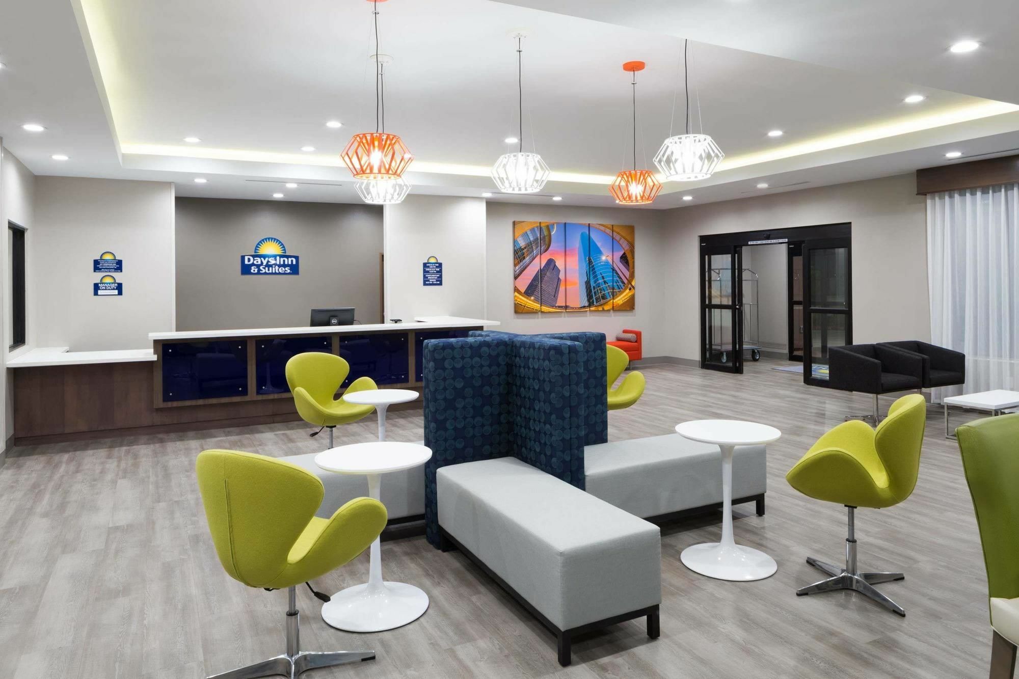 Days Inn & Suites By Wyndham Houston Nw Cypress Zewnętrze zdjęcie